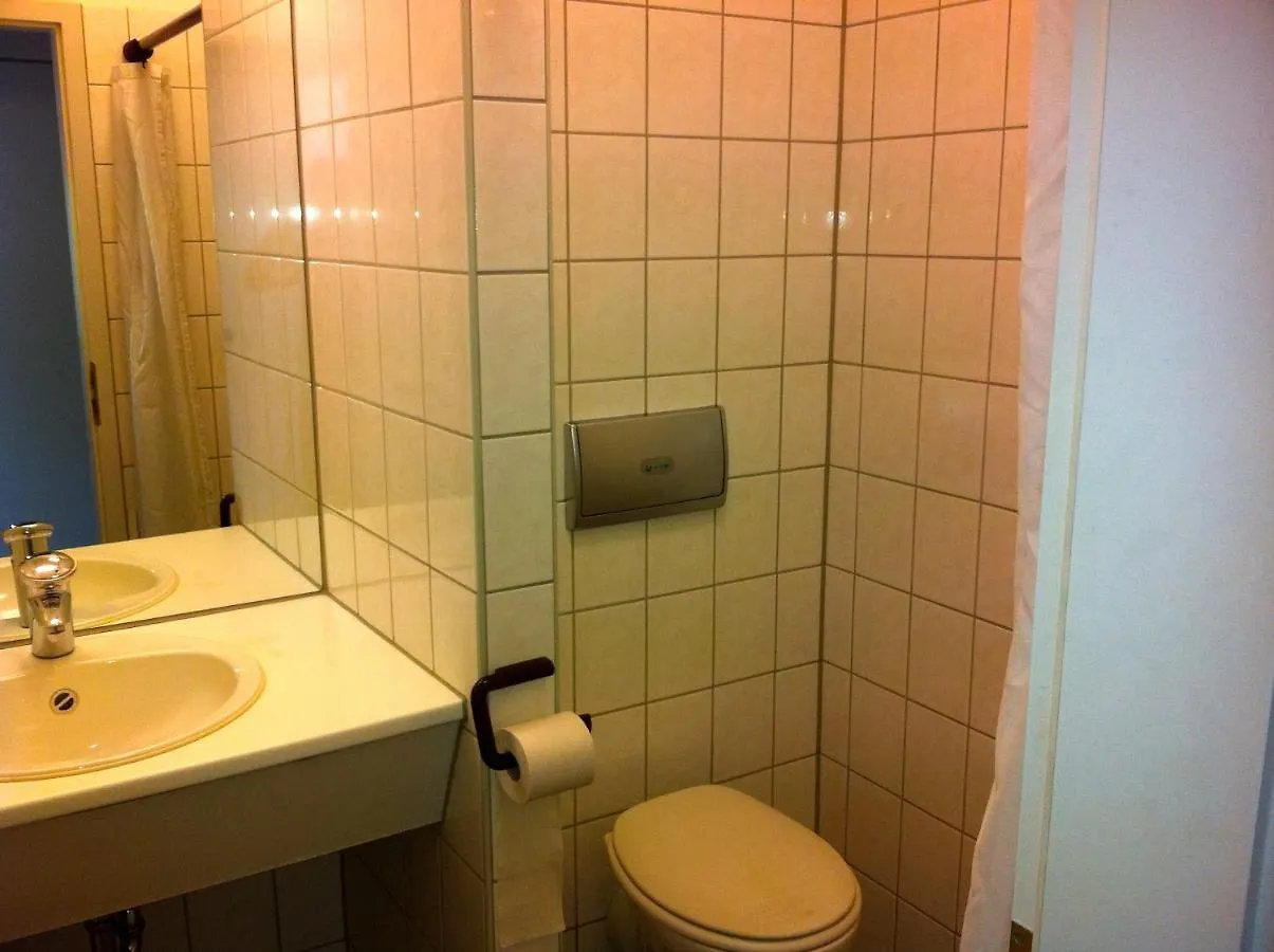 Hotel Gaestehaus Teikyo Am Zeuthener See Berlin